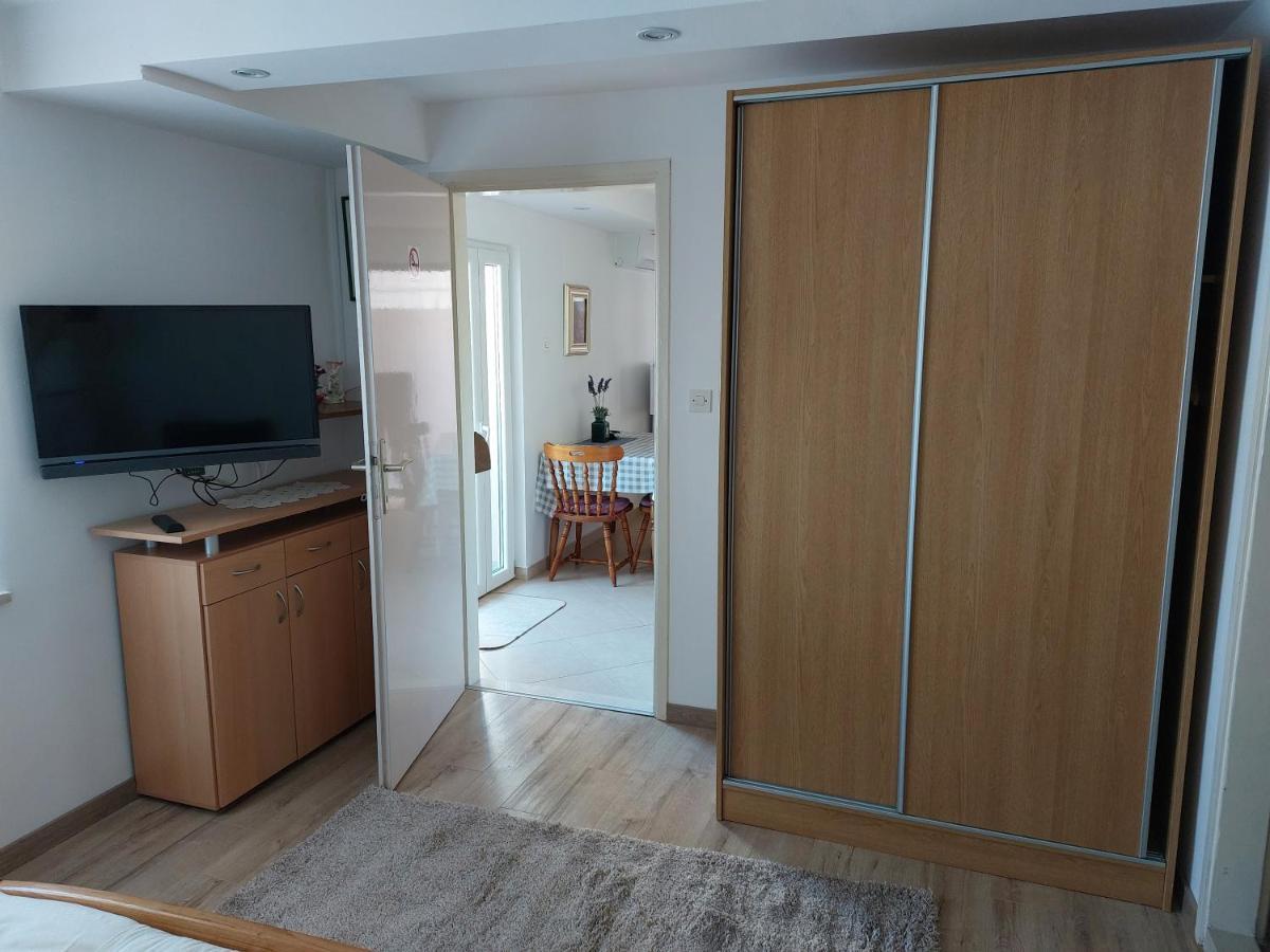 Ferienwohnung Apartman Marko Mali Lošinj Exterior foto